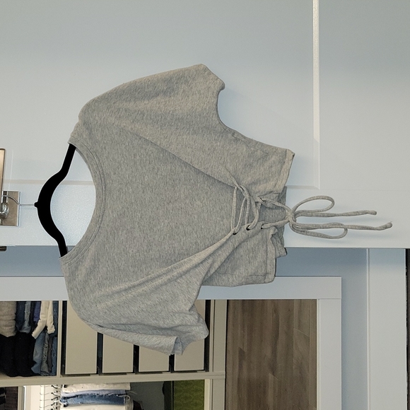 Sweater - Picture 1 of 3